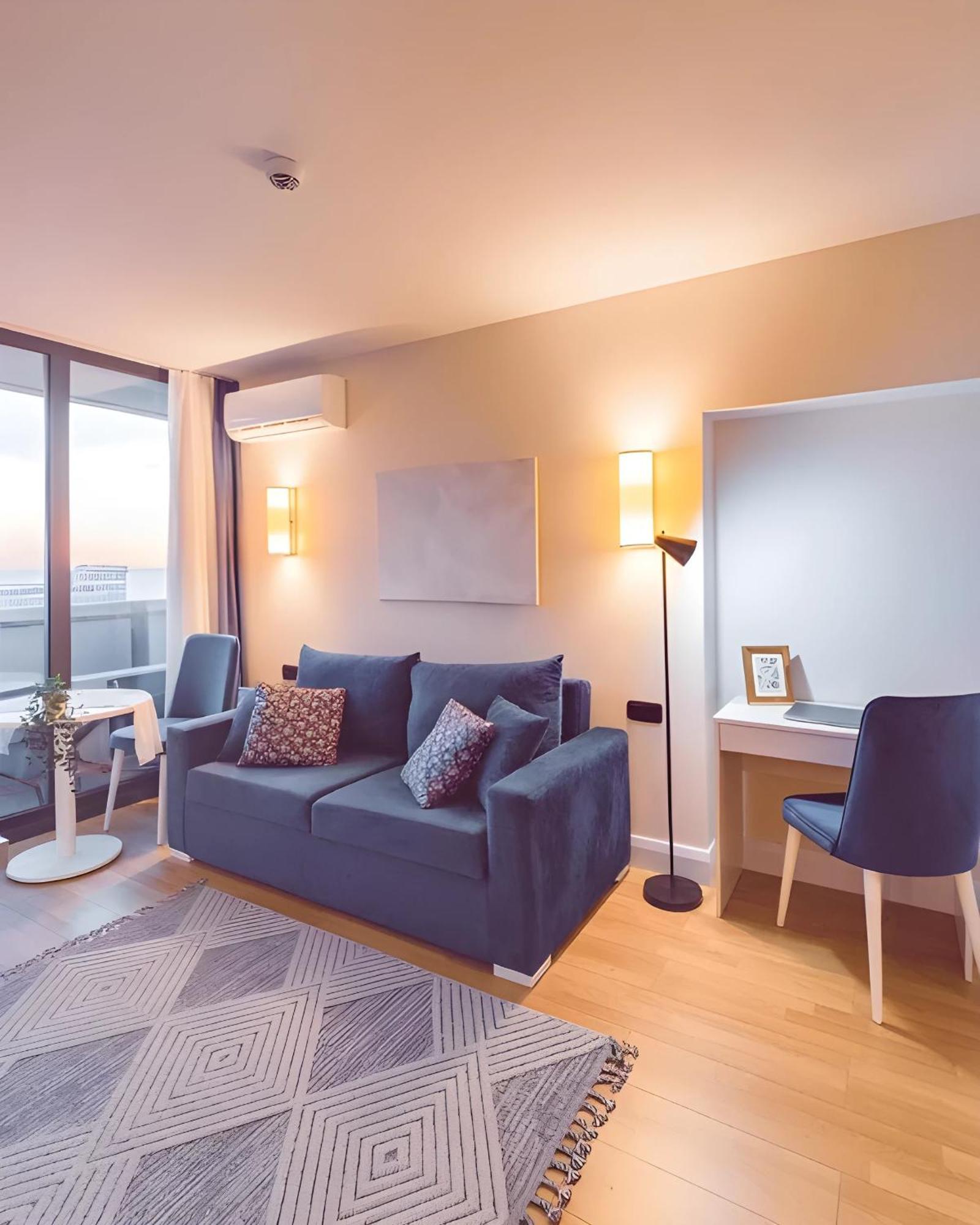 Luxury Orbi City Sea View Aparthotel Batoemi Buitenkant foto