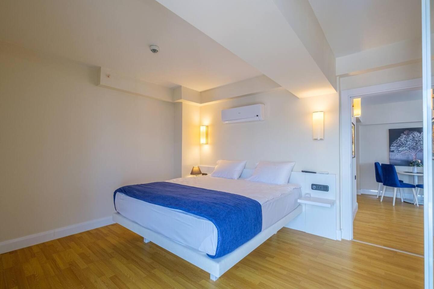 Luxury Orbi City Sea View Aparthotel Batoemi Buitenkant foto