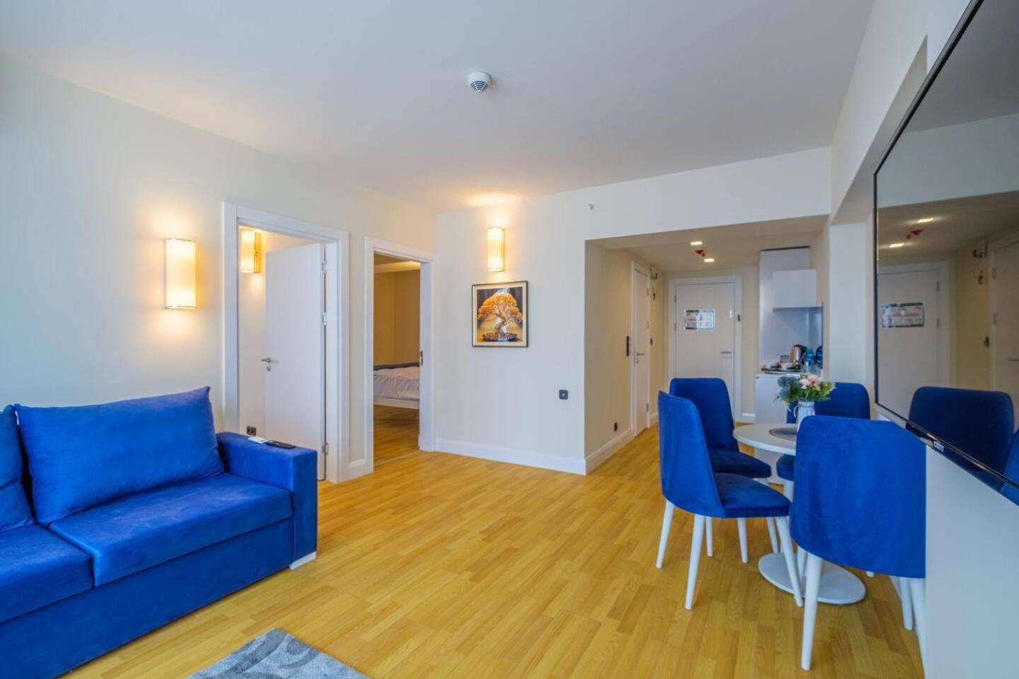 Luxury Orbi City Sea View Aparthotel Batoemi Buitenkant foto
