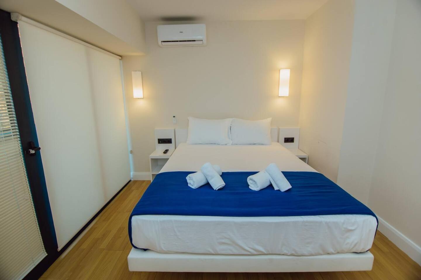 Luxury Orbi City Sea View Aparthotel Batoemi Buitenkant foto
